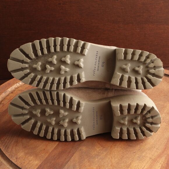 Freda Salvador Boots Womens Size 6.5 Beige Brooke Suede Chelsea Lug Sole Ankle - Picture 16 of 16